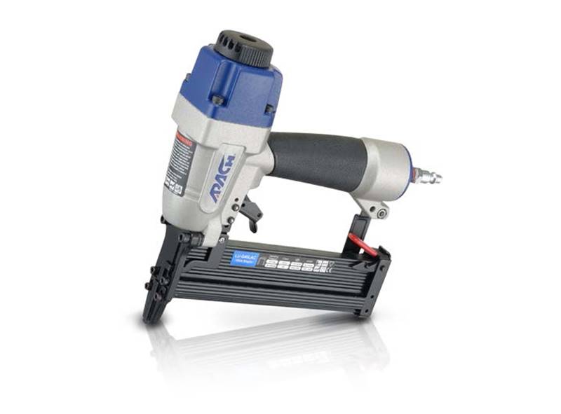 Chiodatrici, graffatrici, anellatrici e clincatrici: i migliori strumenti per fissaggio industriale